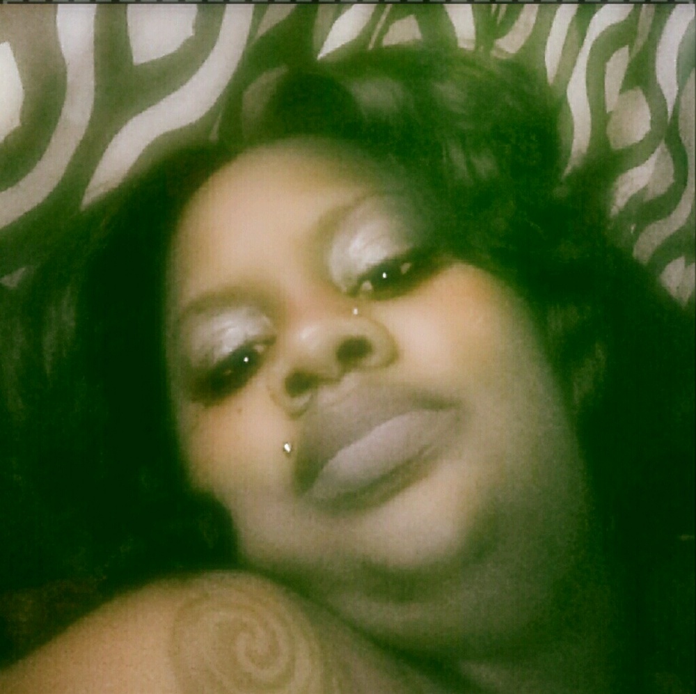 Meet your Posher, Rolanda